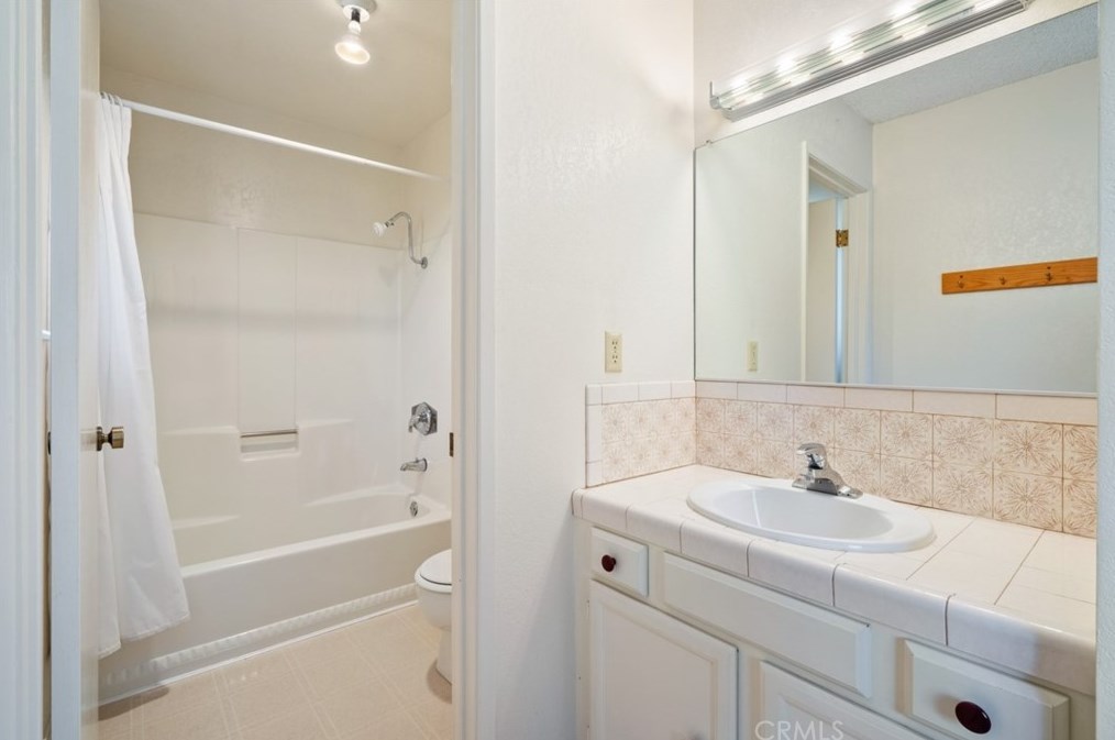 8105 San Rafael Rd, Atascadero CA  93422-4961 exterior