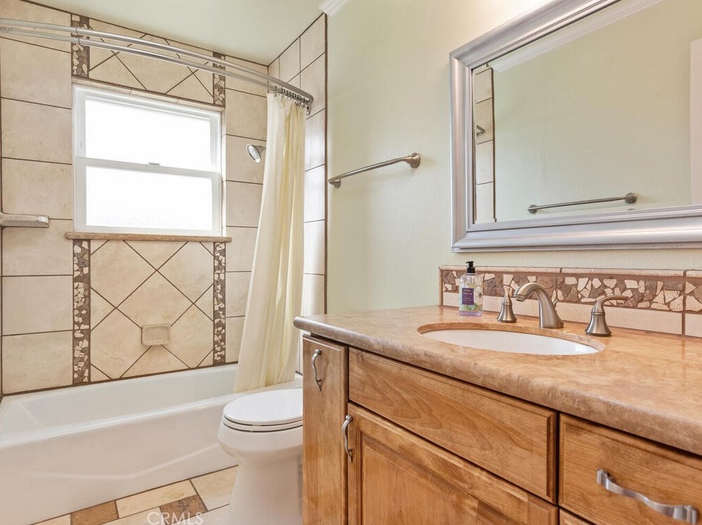 3995 Amargon Rd, Atascadero CA  93422-2627 exterior