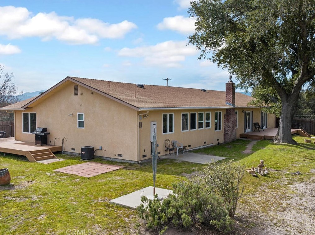 3995 Amargon Rd, Atascadero CA  93422-2627 exterior