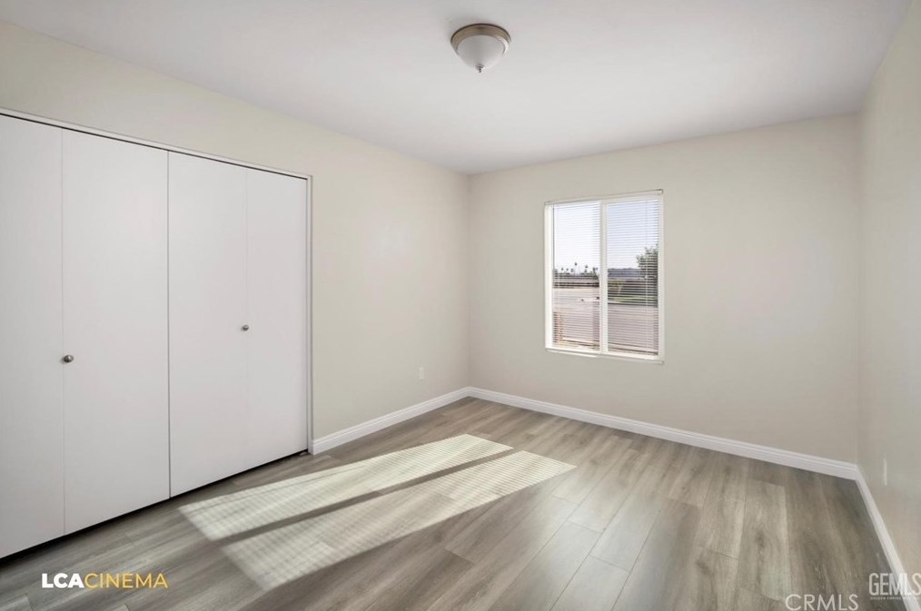 4613 Mccray St, Bakersfield CA  93308-1227 exterior