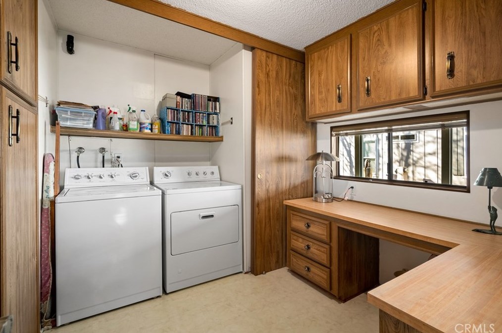 334 Bobwhite Dr, Lake Nacimiento CA  93446-4026 exterior