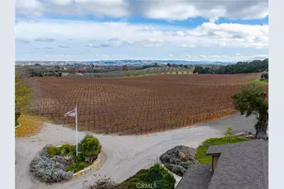 2135 Live Oak Rd, Paso Robles, CA 93446 - Photo 33