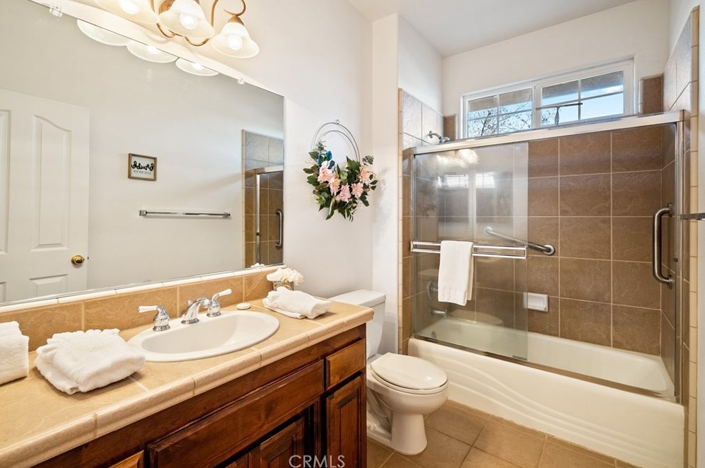 4925 Lamplighter Way, Lake Nacimiento CA  93446-8499 exterior