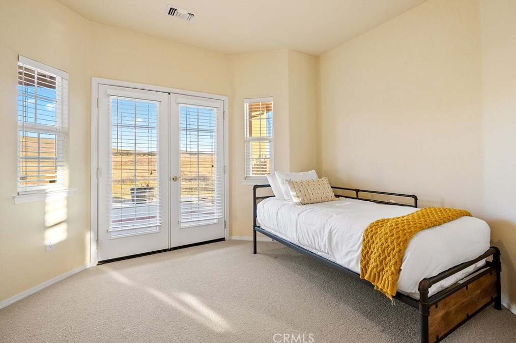 4925 Lamplighter Way, Lake Nacimiento CA  93446-8499 exterior