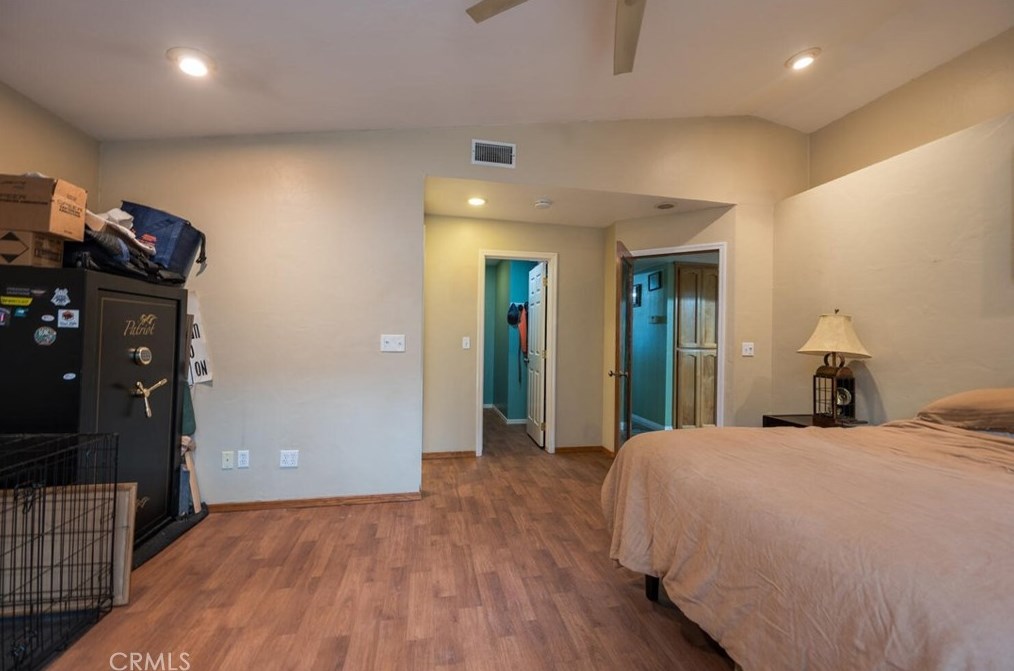 912 Wade Dr, Lake Nacimiento CA  93446-3413 exterior