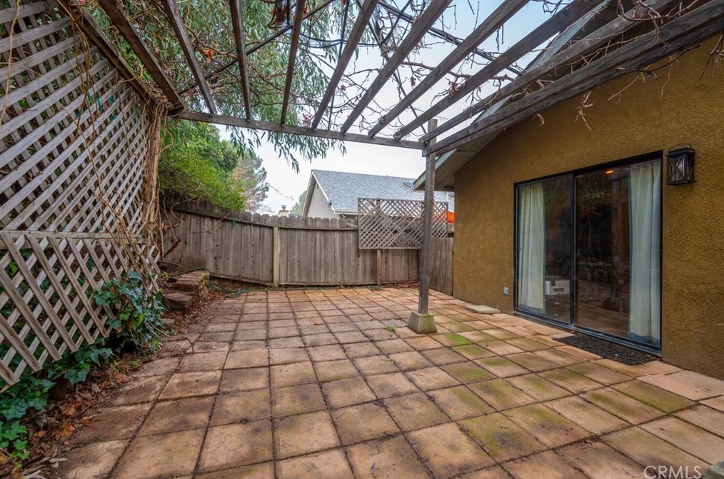 912 Wade Dr, Lake Nacimiento CA  93446-3413 exterior