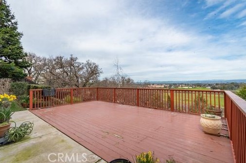 317 Montebello Oaks Dr, Lake Nacimiento CA  93446-7116 exterior