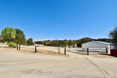 76980 San Antonio Road, Bradley, CA 93426 - Photo 37