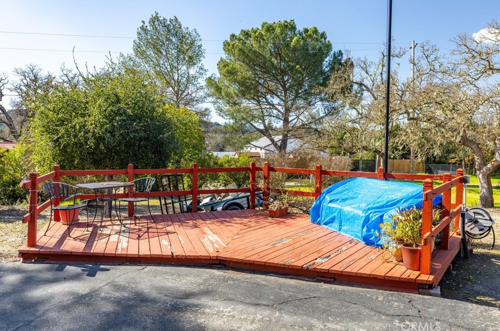 8275 Curbaril Ave, Atascadero CA 93422-5260 exterior