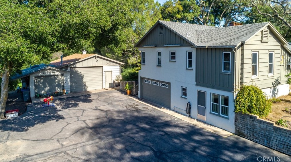 8275 Curbaril Ave, Atascadero CA 93422-5260 exterior