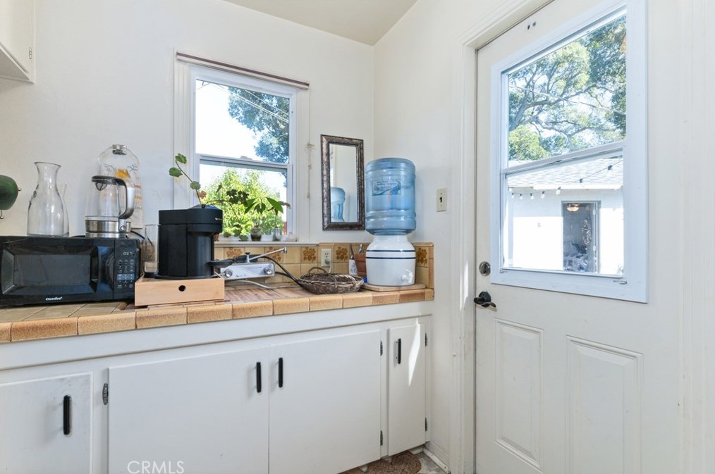 8275 Curbaril Ave, Atascadero CA 93422-5260 exterior