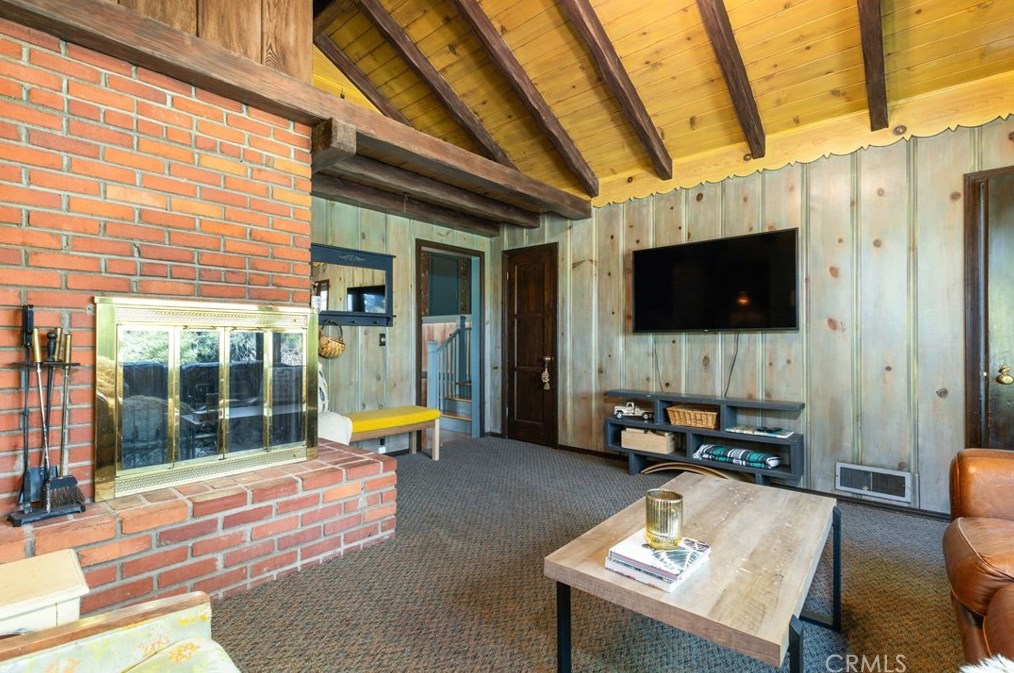 8275 Curbaril Ave, Atascadero CA 93422-5260 exterior