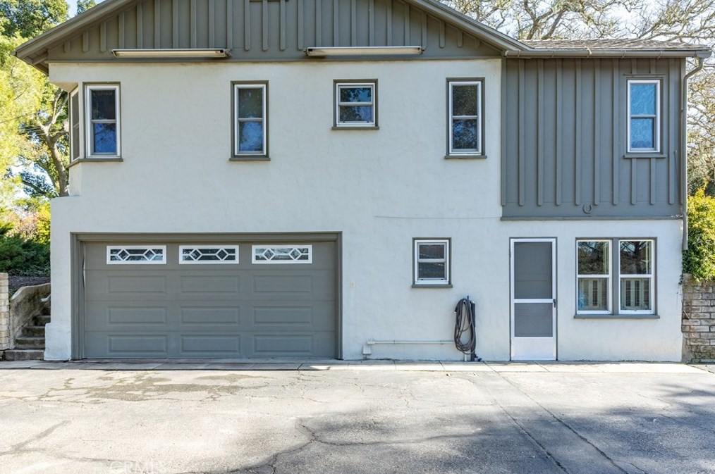 8275 Curbaril Ave, Atascadero CA 93422-5260 exterior