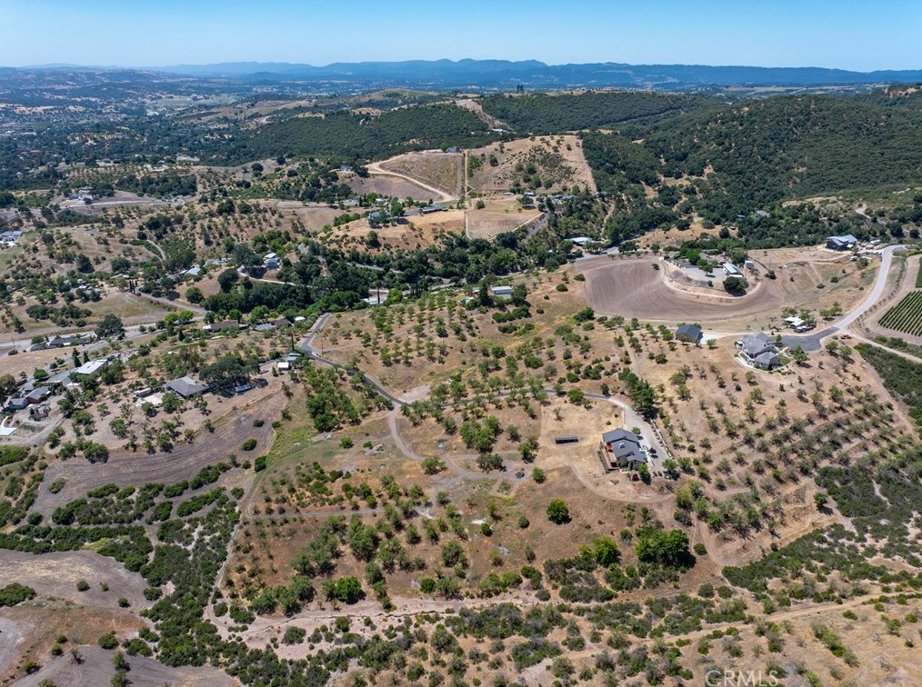 1240 Mountain Springs Rd, Lake Nacimiento CA  93446-5219 exterior