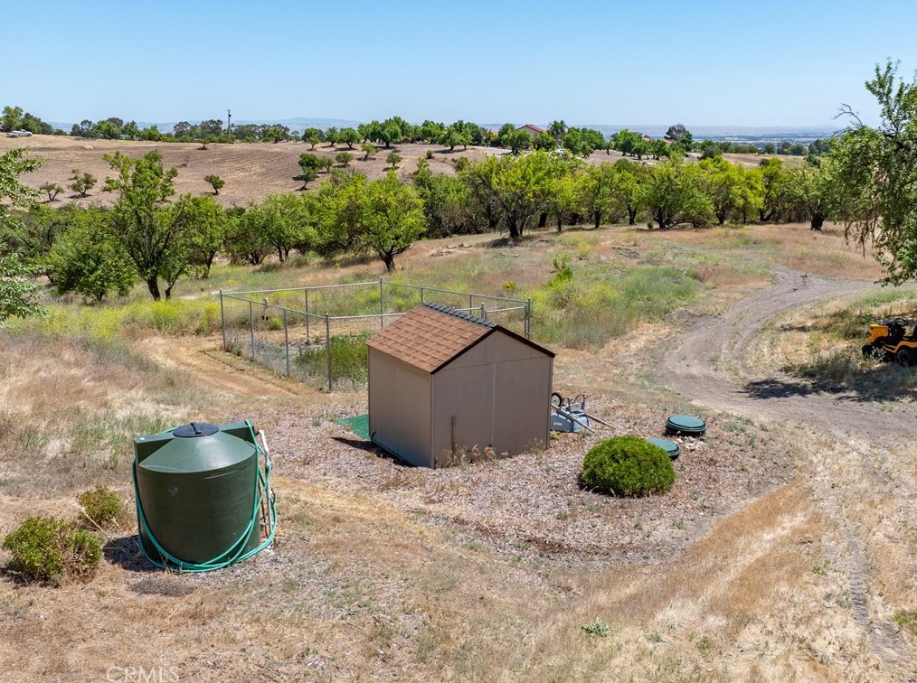 1240 Mountain Springs Rd, Lake Nacimiento CA  93446-5219 exterior