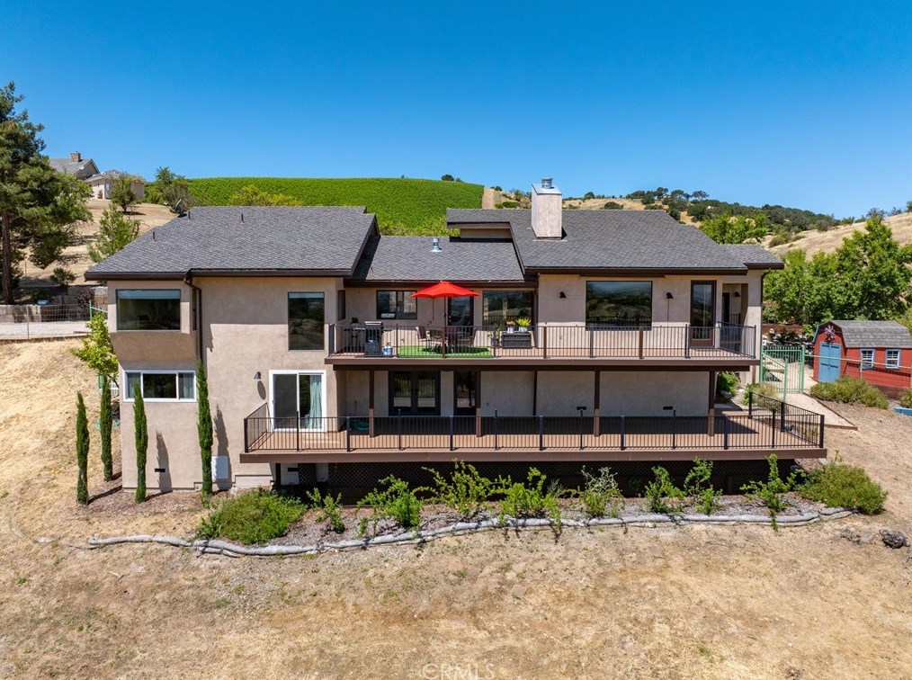 1240 Mountain Springs Rd, Lake Nacimiento CA  93446-5219 exterior
