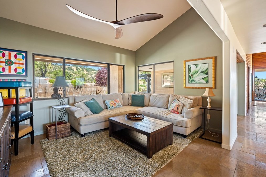 1240 Mountain Springs Rd, Lake Nacimiento CA  93446-5219 exterior