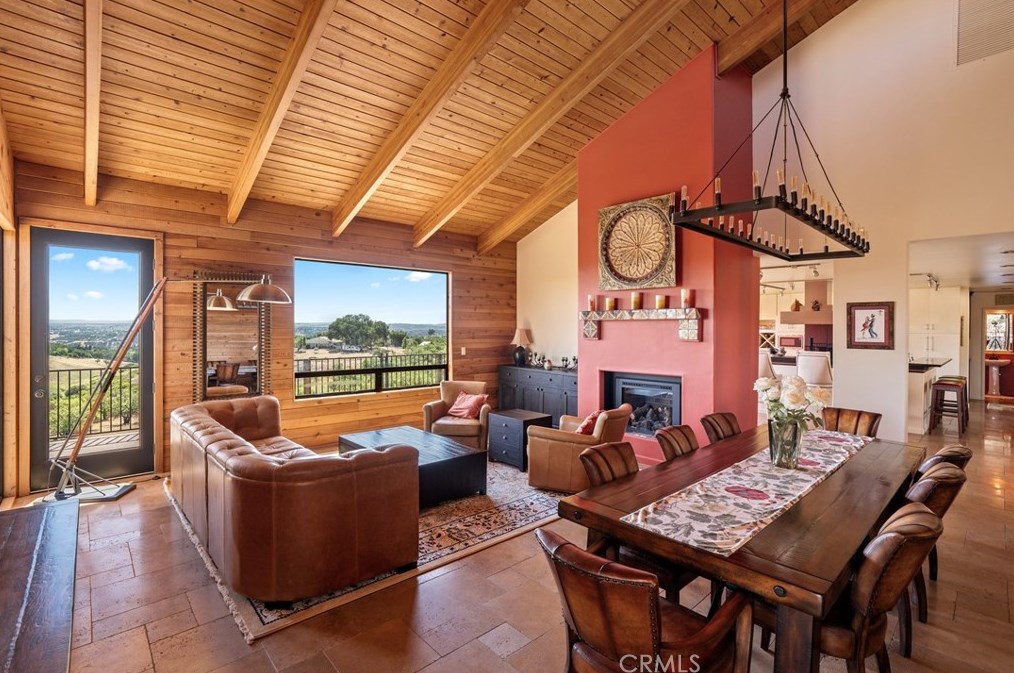 1240 Mountain Springs Rd, Lake Nacimiento CA  93446-5219 exterior
