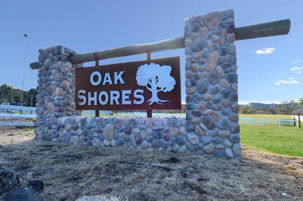 8121 Smith Point Rd, Lake Nacimiento CA  93426-9633 exterior