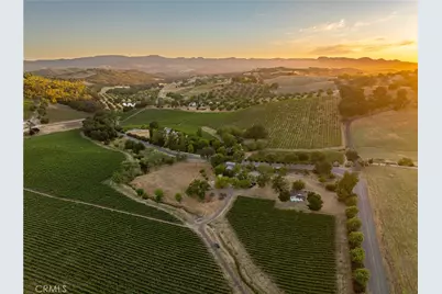 9480 Chimney Rock Road, Paso Robles, CA 93446 - Photo 61