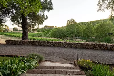 9480 Chimney Rock Road, Paso Robles, CA 93446 - Photo 45