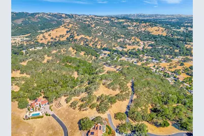 6452 Alta Pradera Lane, Atascadero, CA 93422 - Photo 9