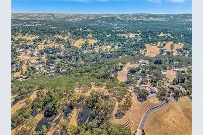 6452 Alta Pradera Lane, Atascadero, CA 93422 - Photo 15