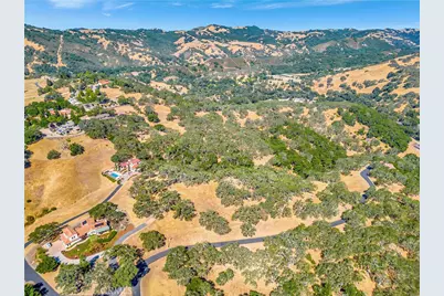 6452 Alta Pradera Lane, Atascadero, CA 93422 - Photo 3