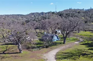 4555 Las Pilitas Rd, Santa Margarita, CA 93453 - Photo 5
