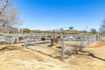 1740 10th Street, San Miguel, CA 93451 - Photo 35