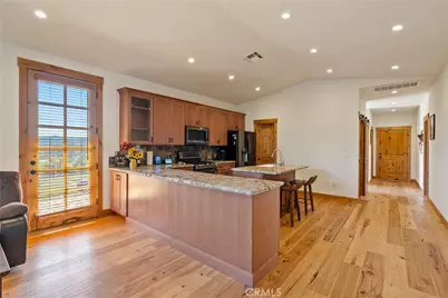 4235 Vista Del Lago, Santa Margarita, CA 93453 - Photo 11