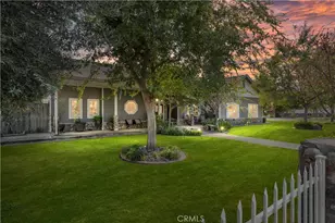 1523 Kuhio St, Bakersfield, CA 93313 - Photo 1