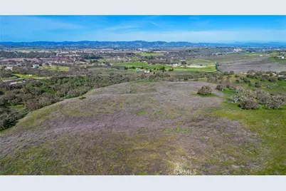 930 Windwood Road, Paso Robles, CA 93446 - Photo 51