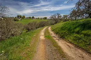 930 Windwood Rd, Paso Robles, CA 93446 - Photo 61