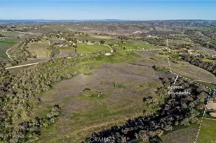 930 Windwood Rd, Paso Robles, CA 93446 - Photo 59