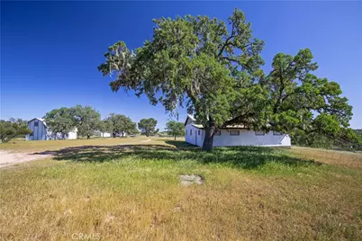 930 Windwood Road, Paso Robles, CA 93446 - Photo 1