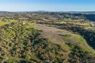 930 Windwood Rd, Paso Robles, CA 93446 - Photo 57