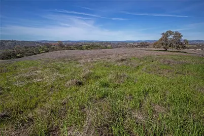 930 Windwood Road, Paso Robles, CA 93446 - Photo 17