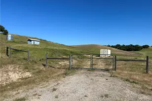 1975 Hidden Acre Ln, Paso Robles, CA 93446 - Photo 21