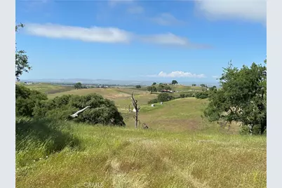 1975 Hidden Acre Ln, Paso Robles, CA 93446 - Photo 17