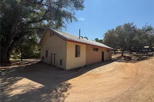 11011 S Shore Dr, Paso Robles, CA 93446 - Photo 37