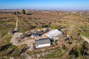 5495 Vista Serrano, Paso Robles, CA 93446 - Photo 61