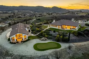 5495 Vista Serrano, Paso Robles, CA 93446 - Photo 3