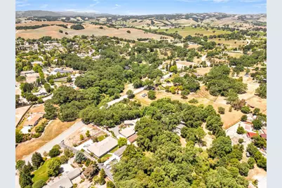 117 Frontier Way, Templeton, CA 93465 - Photo 55