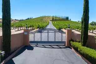 725 Spring Creek Way, Templeton, CA 93465 - Photo 69
