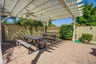 1708 Camino Primavera, Bakersfield, CA 93306 - Photo 15