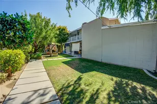 1708 Camino Primavera, Bakersfield, CA 93306 - Photo 21