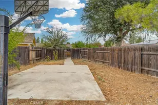2504 Sutton Pl, Bakersfield, CA 93309 - Photo 31