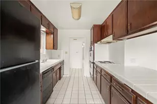 2504 Sutton Pl, Bakersfield, CA 93309 - Photo 11