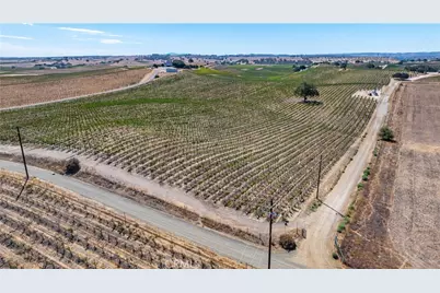 4825 Mill Road, Paso Robles, CA 93446 - Photo 3